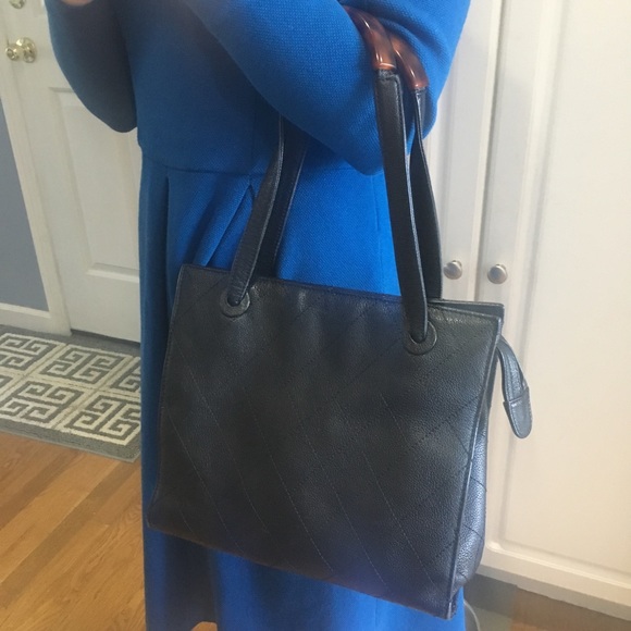 Vintage CHANEL small bag purse black leather - Picture 8 of 8